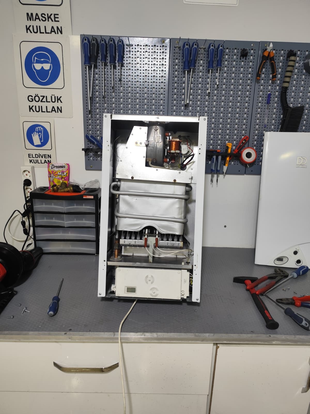 Blue Anka Kombi Servisi — galeri görseli (4/23)