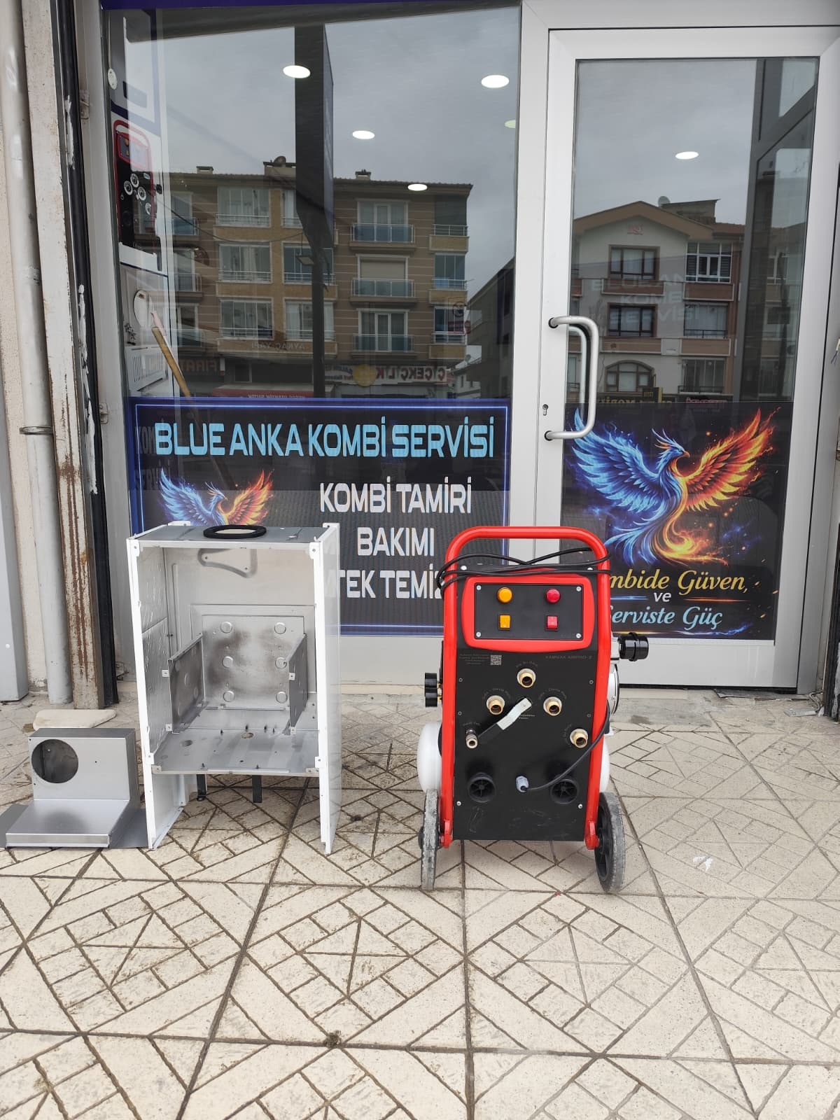 Blue Anka Kombi Servisi — galeri görseli (7/23)